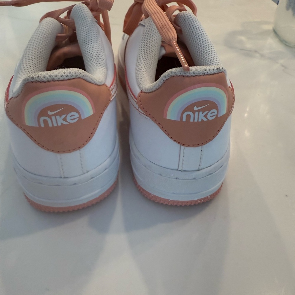 Nike White and Peach Sneakers - Picture 4 of 4